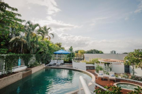 Sunshine Tower Hotel